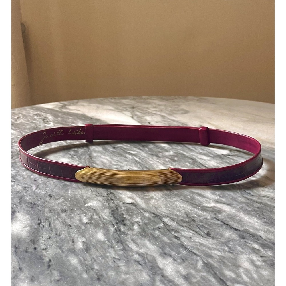 Judith Leiber Burgundy & Gold‎ Alligator Leather Waist Belt - Picture 5 of 5